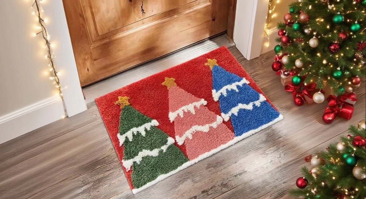 Tapis de Porte de Noël – Accueillez Vos Invités avec Magie !

Description détaillée :

Transformez votre entrée en un véritable accueil féerique avec notre tapis de porte de Noël rouge, décoré de Père Noël, pain d’épice et motifs festifs. Conçu pour l’intérieur comme pour l’extérieur, ce tapis allie praticité et style, apportant instantanément la magie des fêtes à votre maison.

Pourquoi vous allez l’adorer :

Ambiance festive immédiate : Le rouge éclatant et les motifs de Noël NOELIO décoration de Noël 