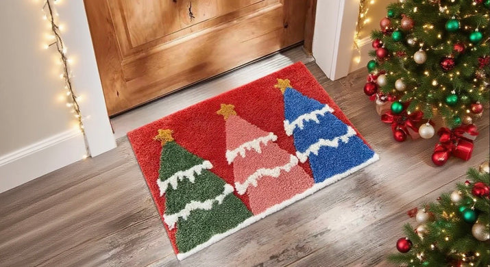 Tapis de Porte de Noël – Accueillez Vos Invités avec Magie !

Description détaillée :

Transformez votre entrée en un véritable accueil féerique avec notre tapis de porte de Noël rouge, décoré de Père Noël, pain d’épice et motifs festifs. Conçu pour l’intérieur comme pour l’extérieur, ce tapis allie praticité et style, apportant instantanément la magie des fêtes à votre maison.

Pourquoi vous allez l’adorer :

Ambiance festive immédiate : Le rouge éclatant et les motifs de Noël NOELIO décoration de Noël 